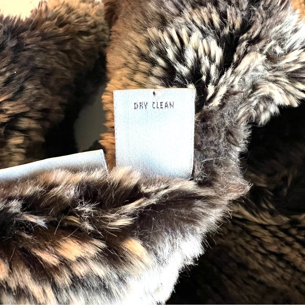 CHICO’s Brown Faux Fur Trimmed Women's Jacket - Picture 16 of 16